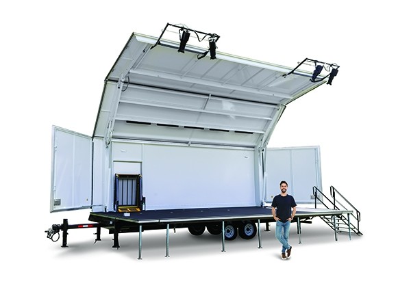 Palco móvel WENGER mod. Showmobile® Mobile Stage and Canopy