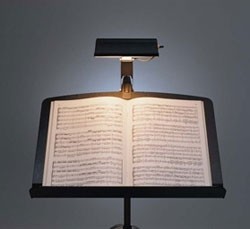 LUMINARIA PARA ESTANTE DE PARTITURA MARCA WENGER MOD. ELECTRIC MUSIC STAND LIGHT